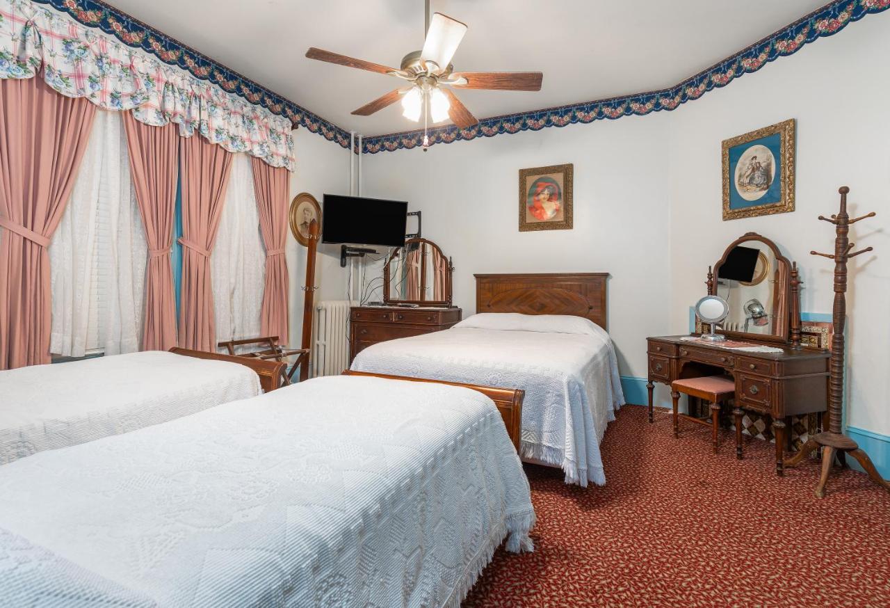 Antoinette'S Apartments & Suites Cape May Εξωτερικό φωτογραφία